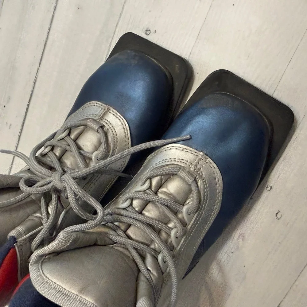 Alpina Blazer Jr cross country‎ Nordic ski Boots EU 35 kids size 3